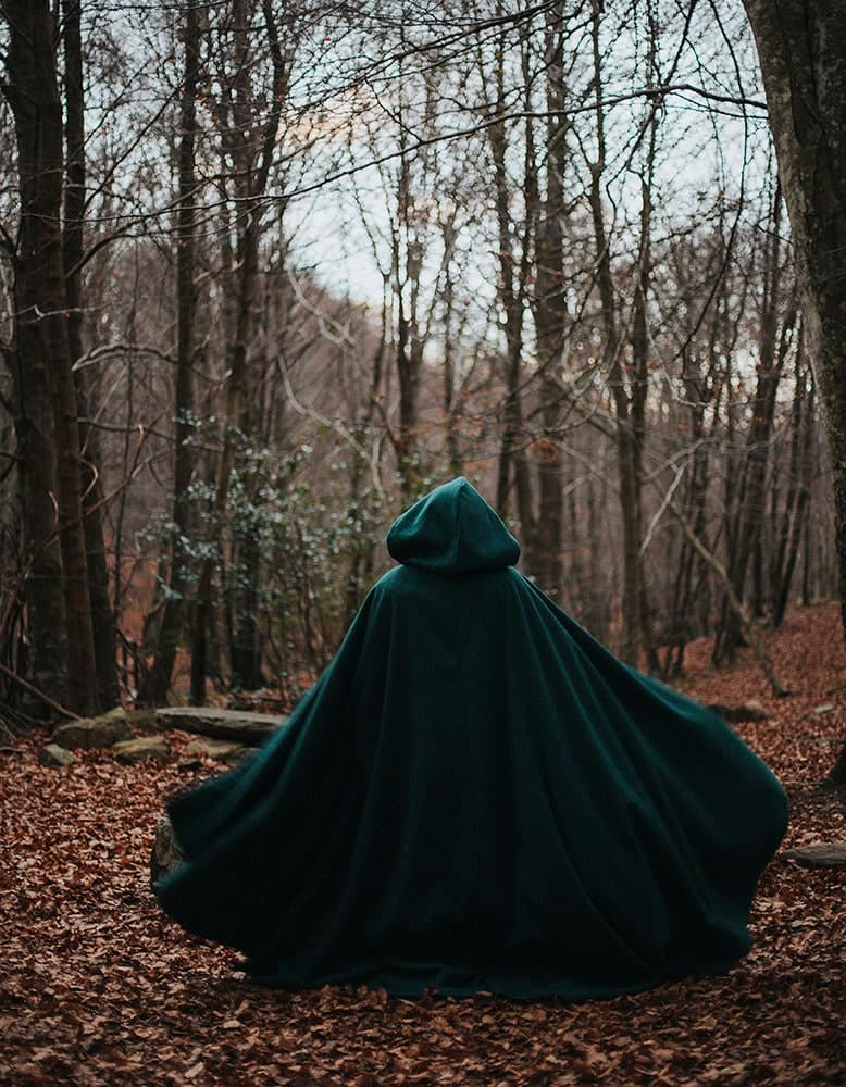 Green Vegan Wool Hooded Cloak: Elven Druid Costume, Long Train - Thumbnail 8