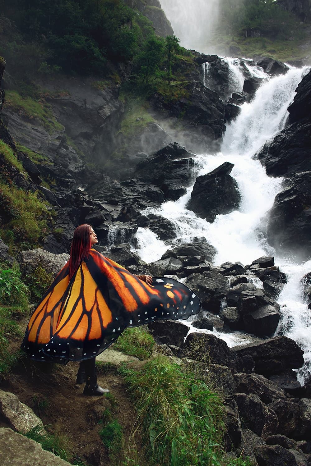 Monarch Butterfly Wings Cape: Chiffon Fairy Festival Costume - Thumbnail 10