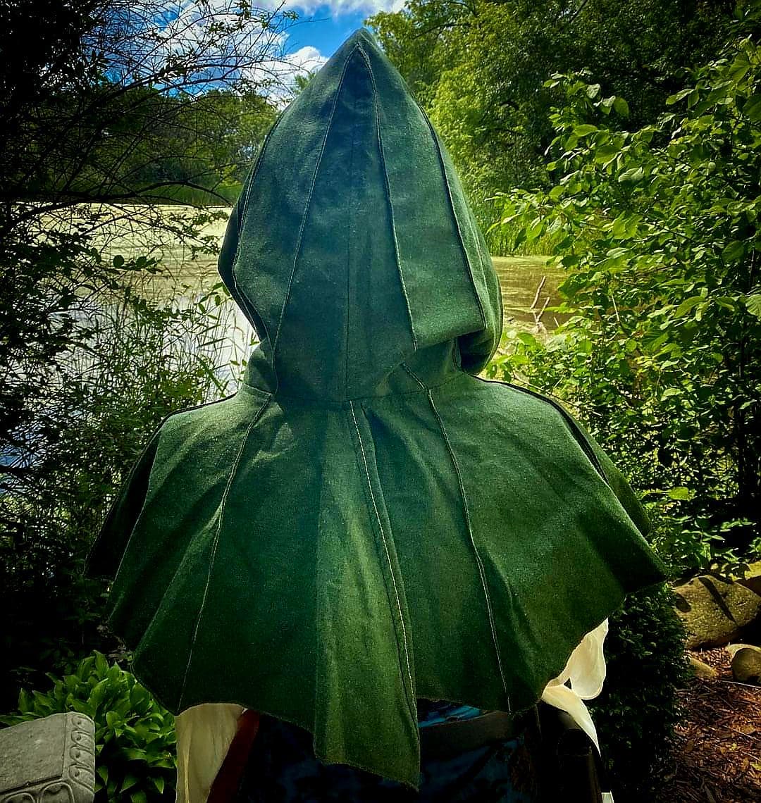 Hooded Leaf Cape - Renaissance Faire Capelet w/ Elven Woodland Style, cottagecore fairycore flair, fantasy clothing for LARP, wee cloak hood - Image 3